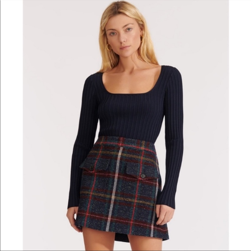 Veronica Beard Clara Ribbed Knit Top - Navy